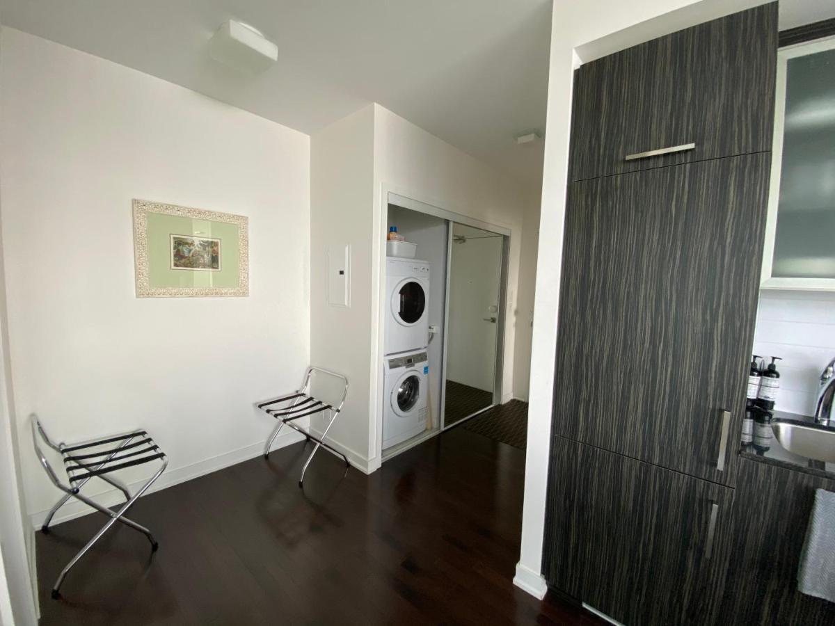 Corporate Suite 토론토 외부 사진