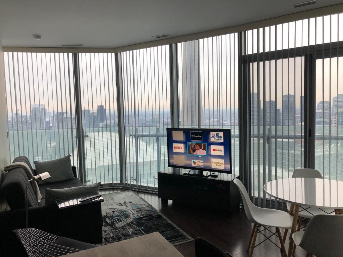 Corporate Suite 토론토 외부 사진